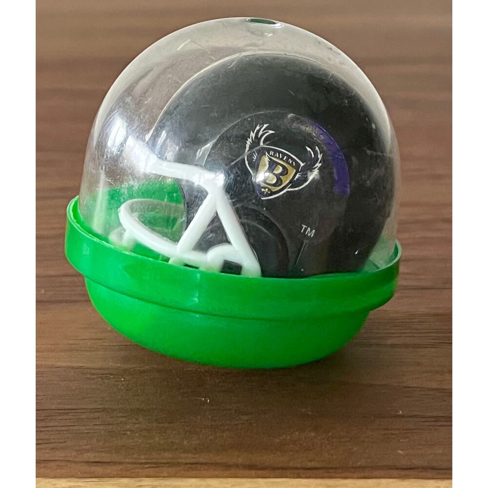 VTG NFL Mini Gumball Vending Machine  Baltimore Ravens Plastic Football Helmet